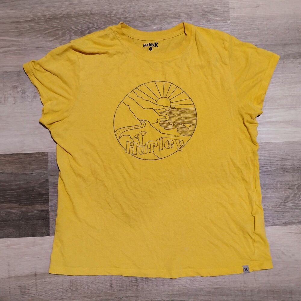 Hurley T-Shirt Women's XS Yellow Graphic Sunset Logo Short Sleeve Cotton Tee